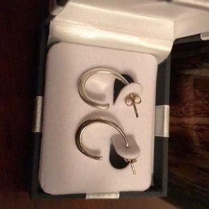 925 sterling silver small/medium hoop earrings.